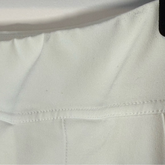 Lilly Pulitzer White Athletic Shorts Size 14 - Picture 7 of 8